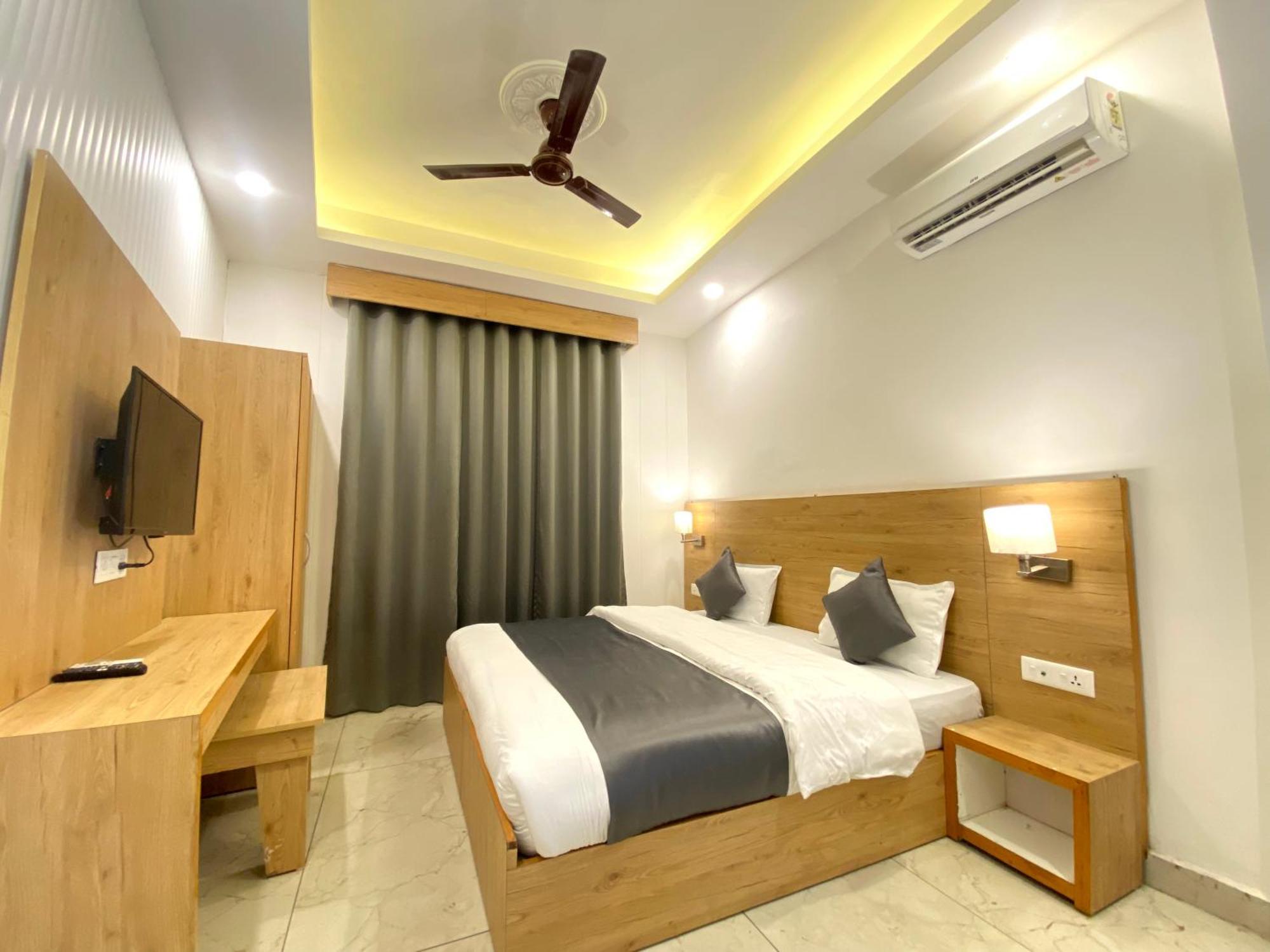 Sonu Guesthouse & Hostel, Rishīkesh Eksteriør bilde