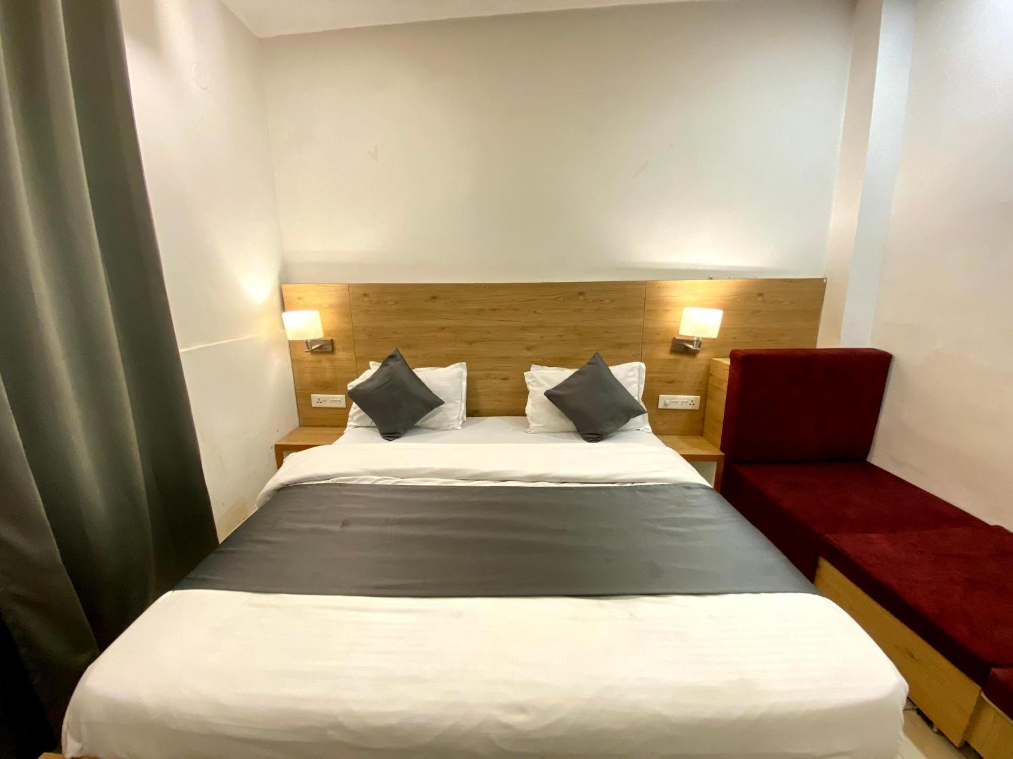 Sonu Guesthouse & Hostel, Rishīkesh Eksteriør bilde