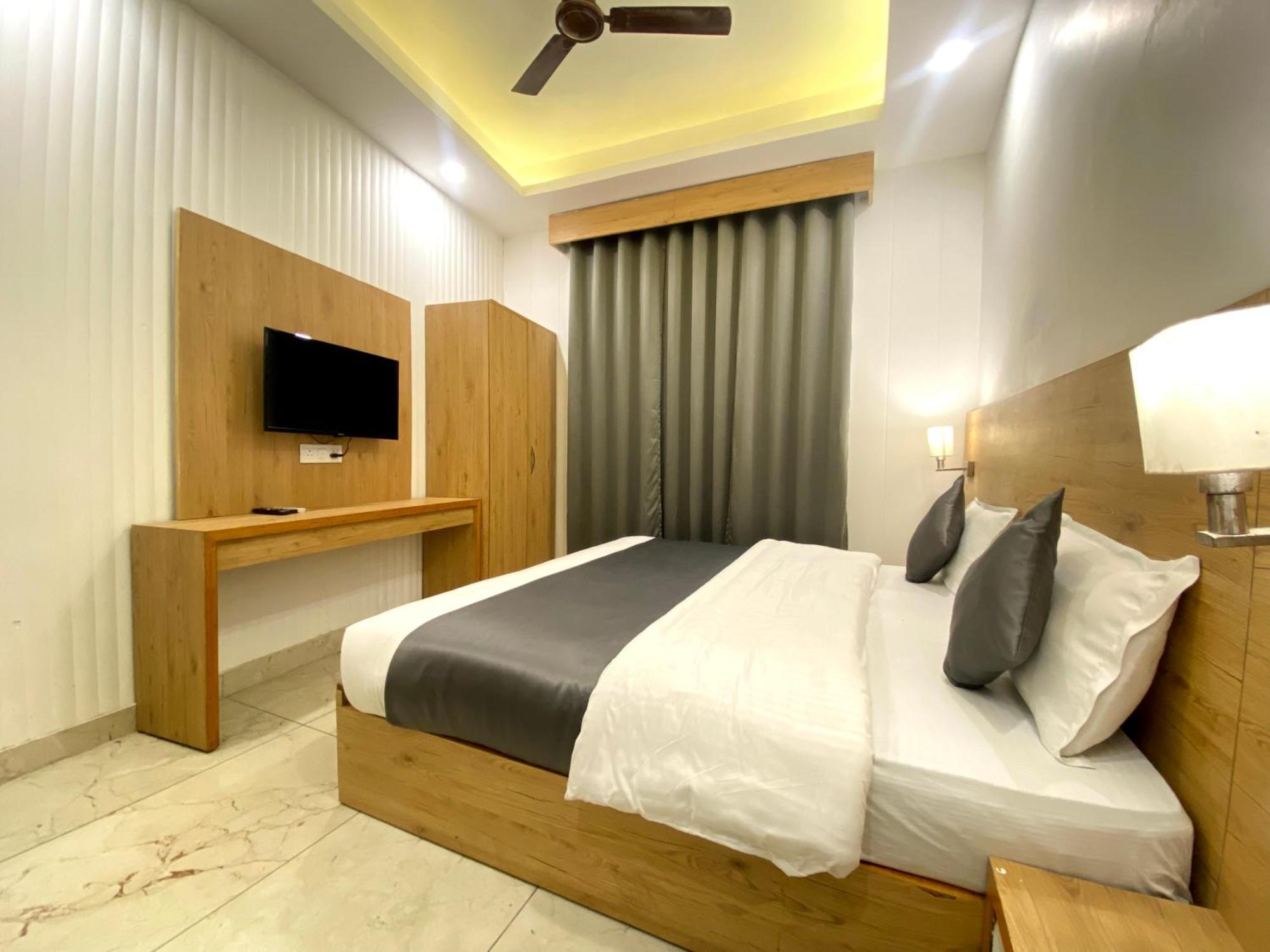 Sonu Guesthouse & Hostel, Rishīkesh Eksteriør bilde