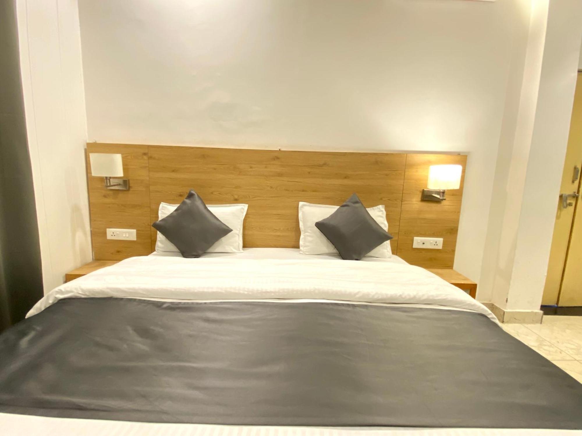 Sonu Guesthouse & Hostel, Rishīkesh Eksteriør bilde