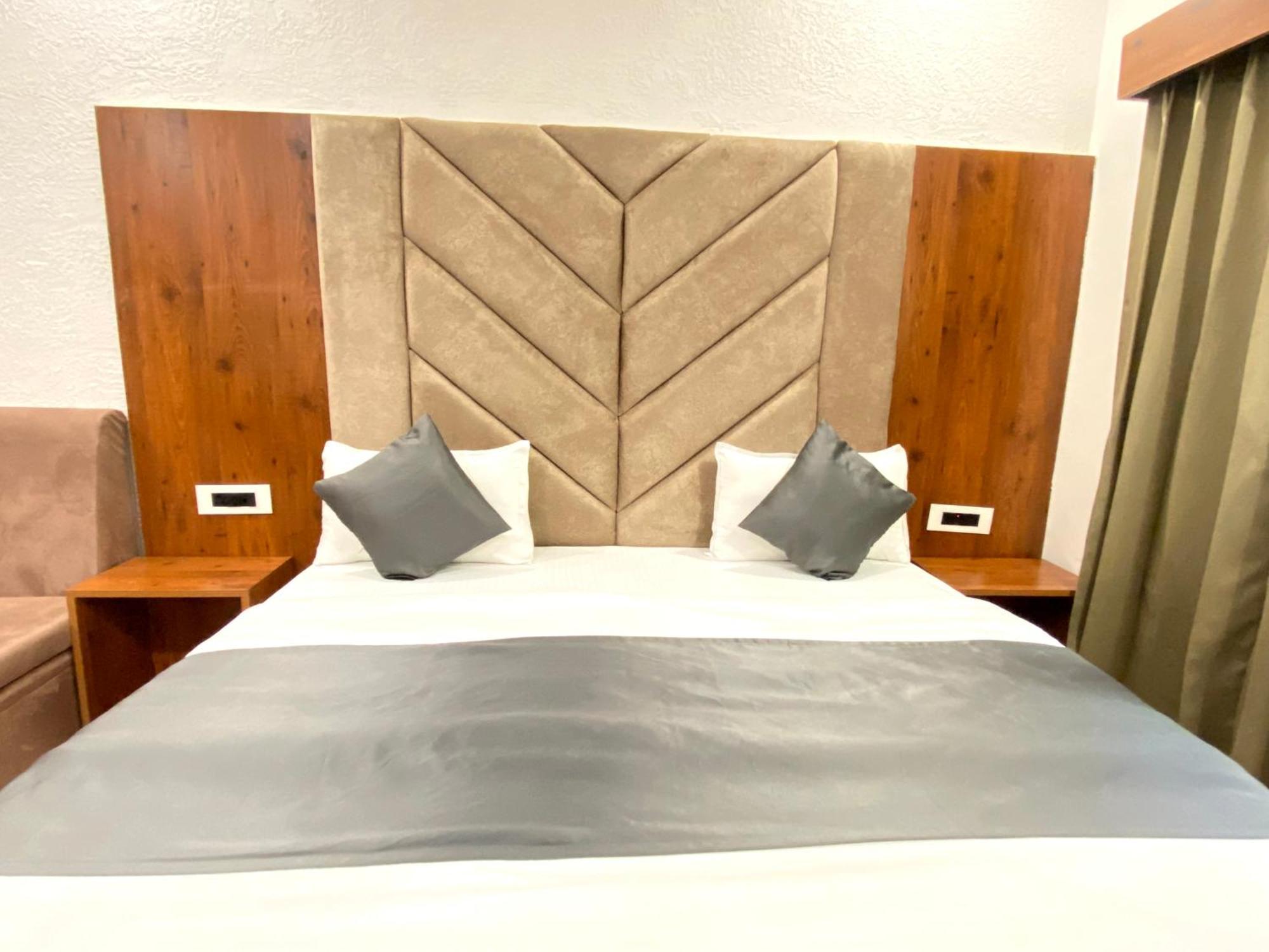 Sonu Guesthouse & Hostel, Rishīkesh Eksteriør bilde