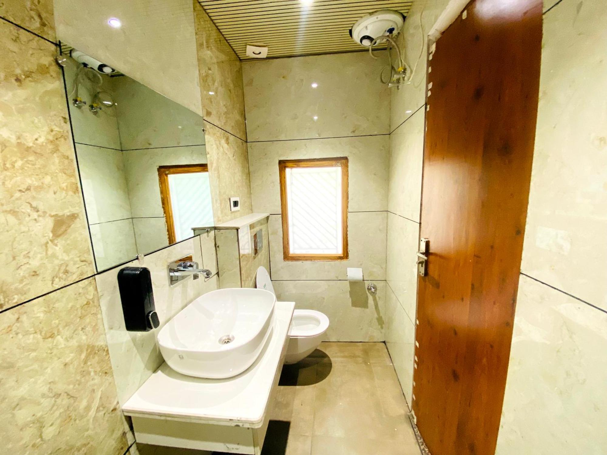 Sonu Guesthouse & Hostel, Rishīkesh Eksteriør bilde